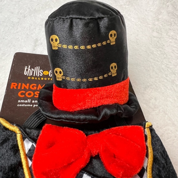 New Thrills & Chills Ringleader Halloween Costume for Small Animals and Pets - Picture 4 of 10